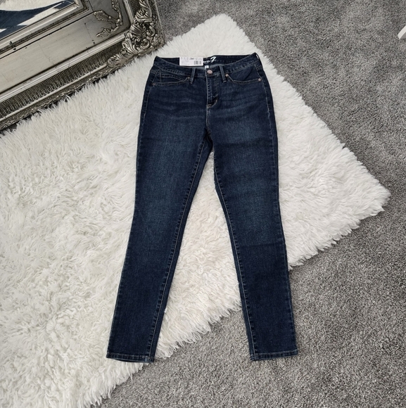 Seven7 Women's Tummyless Skinny Jean. Size 4. New.Tummy smoothing technology - Picture 3 of 11